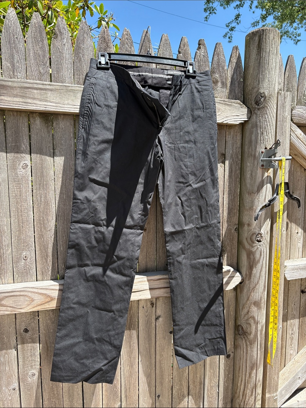 Club Monaco size 31/32 black cotton blend dress pants!